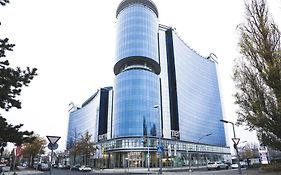 Select Hotel Berlin Spiegelturm